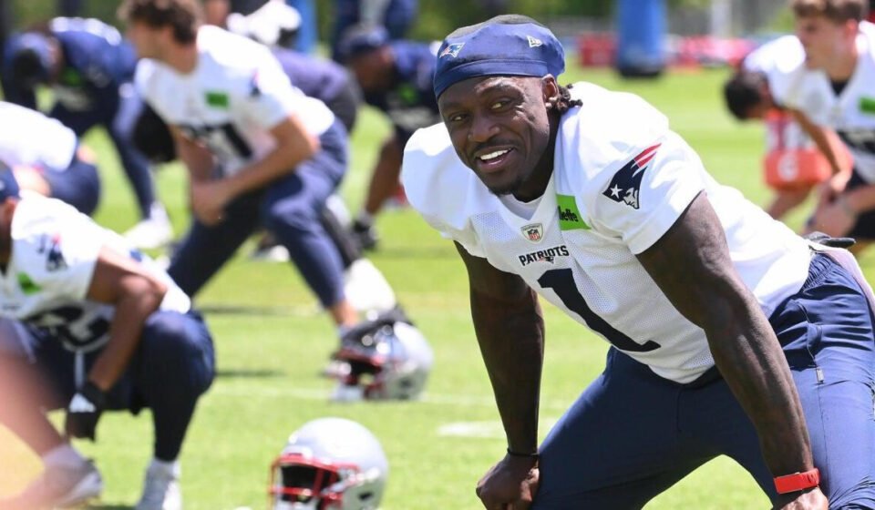 A.J. Brown Injury Update: Ankle Injury, Status & Patriots News